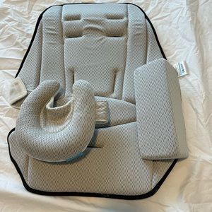 UPPAbaby infant snug seat